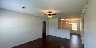 New Listing! Gallery 4
