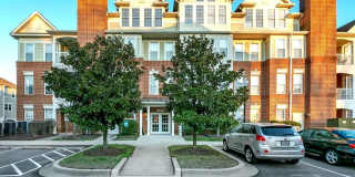 600 EDELEN STATION Place Gallery 1