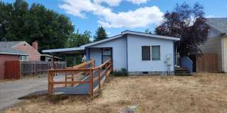 2-bedroom 1 bath House Gallery 1