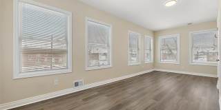 2080 Gladstone Street Gallery 12