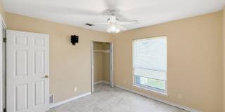 7750 Pipers Gallery 16