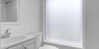 9840 SW 60th St Gallery 17