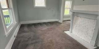 Charming 4BR House in Cleveland Gallery 7
