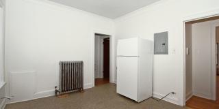 7956 S Eberhart Ave Gallery 4