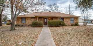 101 Teakwood Drive Gallery 1
