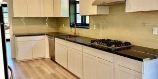 Gorgeous Encino Hills Home Gallery 14