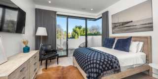 523 N Harper Ave Gallery 18