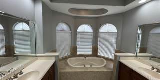 142 HARRINGTON COURT Gallery 12