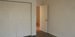 320 Harry Avenue S Gallery 17