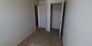 Beautiful 3 bed 2.5 bath townhome in Vineyard Gallery 10