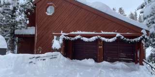 Beautiful furnished house in Stateline available now! Gallery 1