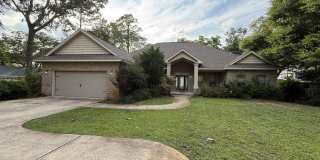 Gulf Breeze - Waterfront - East Bay - 4 Bedroom, 2.5 Bathrooms, plus office Gallery 1