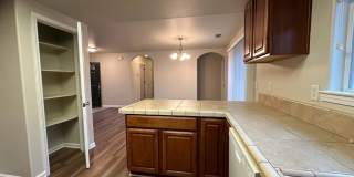 Well maintained home in desirable neighborhood! Gallery 6