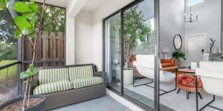 13549 Fountain View Boulevard Gallery 42