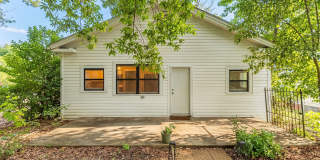 Recently Renovated 3BR Home Near Downtown Durham with Spacious Backyard! Available Now! Pet Friendly! Gallery 19