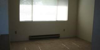 Bright & Private 1BR Townhome in Juanita – Garage, Patio & Prime Kirkland Location Gallery 14