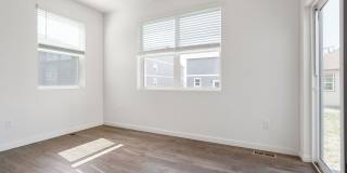 3 bedroom, 2 1/2 bath home in Tailholt! - Gallery 10