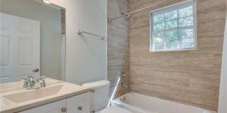 244 Laurel Avenue SW Gallery 23