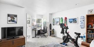 668 Westlake Street Gallery 21