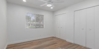8241 N Central Avenue Gallery 15