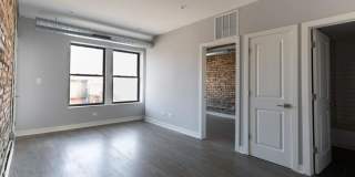 3444 North Seminary Ave. Gallery 8