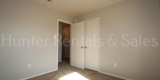 Spacious! Gallery 25