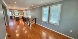 Beautiful Benning 3 Bedroom Renovated Bungalow Home with Yard, Parking, W/D. Gallery 3