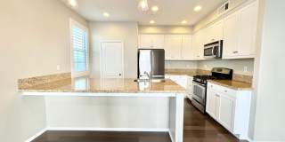 Newer Built Townhome with Solar in Gated Community! Pet-Friendly! Gallery 11