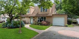 341 Pin Oak Lane Gallery 1