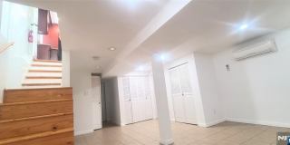 524 Oregon Avenue Gallery 20