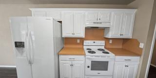 Spacious Single-Story Home with Solar Panels - Realtor Commission: $500 Spacious Single-Story Home with Solar Panels - Realtor Commission: $500 Gallery 14