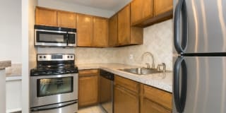 1190 Birch Apartments Gallery 11