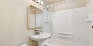 Dolphin Apartments Gallery 16