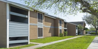 Bonaventure at La Residencia Apartments Homes Gallery 8