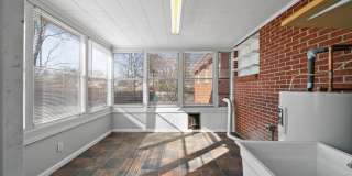 3 Bedroom Pet Friendly Home For Rent! Gallery 24
