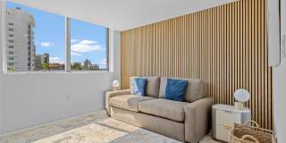 Bay Harbor Gallery 33