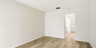 20 EVELYN Court Gallery 29