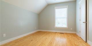 302 S College Avenue Gallery 13
