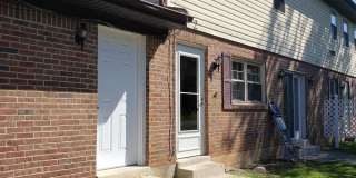 257 University Dr #2 Gallery 1