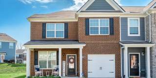 Move in ready, end-unit townhome! Gallery 1
