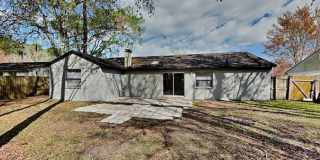 2626 Pinewood Boulevard Gallery 14