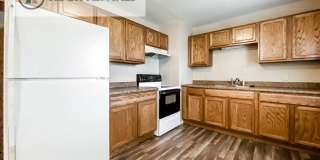 3 Bed 1 Bath with Garage Gallery 3