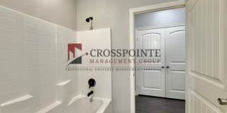 501 West Vance Street Gallery 15