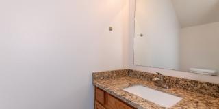 Ridgeway Townhomes on Burnham Drive Gallery 45