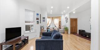 5739 N Winthrop Avenue Gallery 20