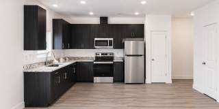 $1000 OFF YOUR 1ST MONTHS RENT! BRAND NEW TOWNHOME IN THE DESIRABLE SOUTHRIDGE AREA! Gallery 59
