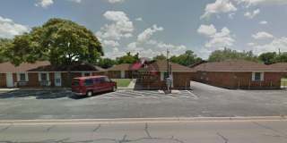 Adorable 2 Bedroom on the South Side! Adorable 2 Bedroom on the South Side! Gallery 1