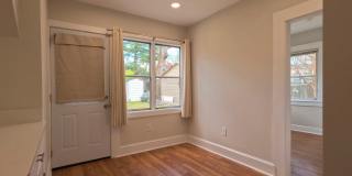 4317 RIVER Road NW Gallery 1