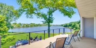 637 Beacon Boulevard Gallery 21