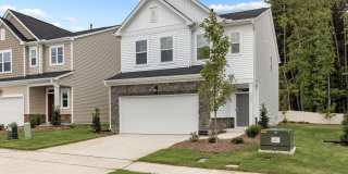 Gorgeous New Construction, 3 Bed, 2-Car Garage, Premium Finishes, SS Appliances, Gas Range, Free Fiber Internet - Pet Friendly! Gallery 1